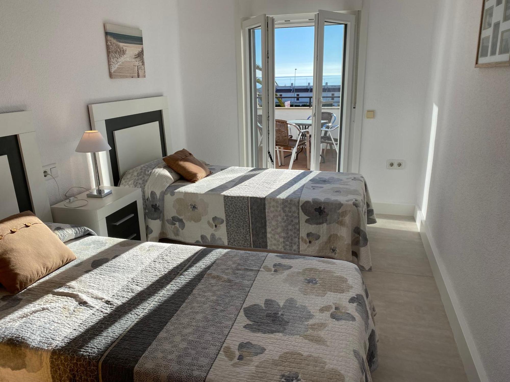 Apartamentos Playa D Y G Sant Carles De La Rapita Ngoại thất bức ảnh